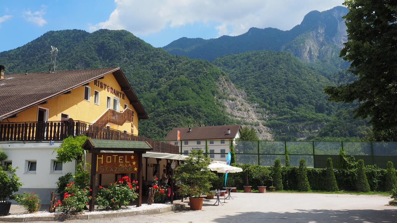 Albergo Alla Stazione Roncegno Bagian luar foto