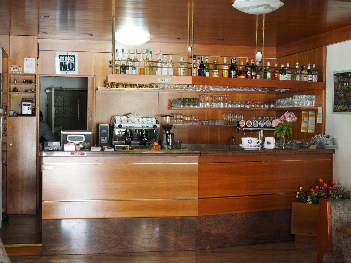 Albergo Alla Stazione Roncegno Bagian luar foto